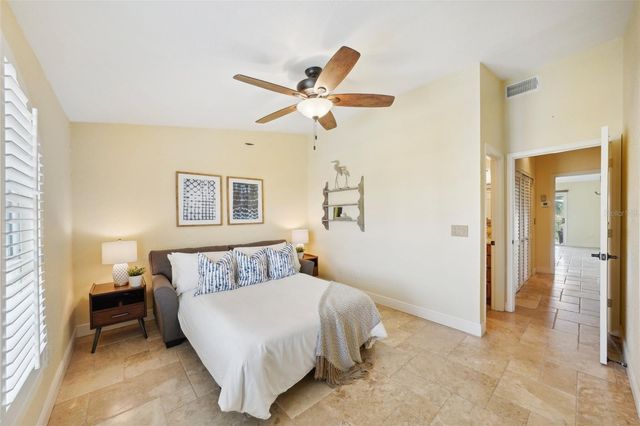 637 PINELLAS BAYWAY 105, Tierra Verde, FL 33715
