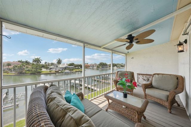 637 PINELLAS BAYWAY 105, Tierra Verde, FL 33715