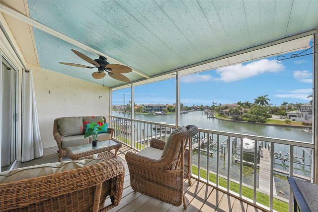 637 PINELLAS BAYWAY 105, Tierra Verde, FL 33715