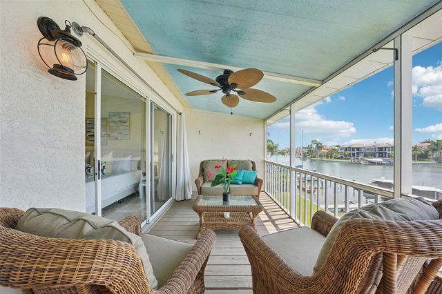 637 PINELLAS BAYWAY 105, Tierra Verde, FL 33715