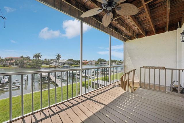 637 PINELLAS BAYWAY 105, Tierra Verde, FL 33715