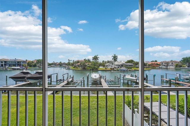 637 PINELLAS BAYWAY 105, Tierra Verde, FL 33715