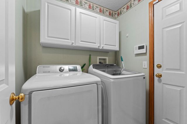 5208 Deerfield Lane SE, Prior Lake, MN 55372