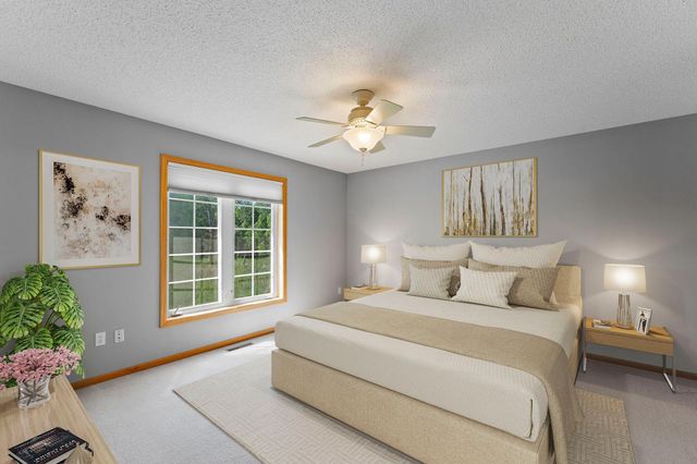 5208 Deerfield Lane SE, Prior Lake, MN 55372