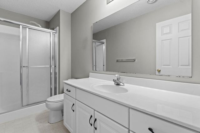 5208 Deerfield Lane SE, Prior Lake, MN 55372