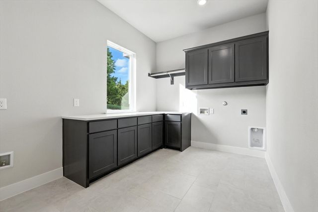 630 Four Trees Crossing, Waxahachie, TX 75167