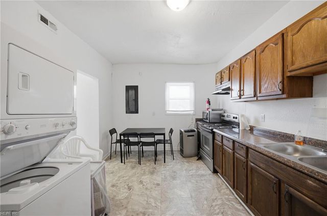 2134 Chestnut AVE, Newport News, VA 23602