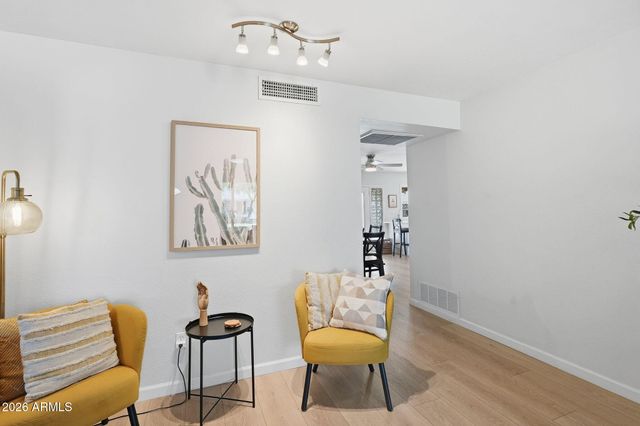 2407 E HERMOSA Drive, Tempe, AZ 85282