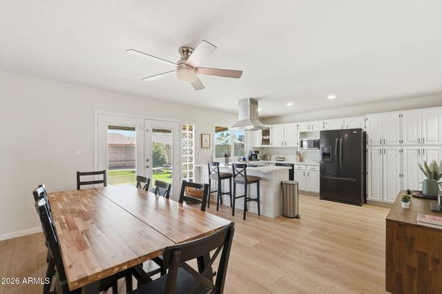 2407 E HERMOSA Drive, Tempe, AZ 85282