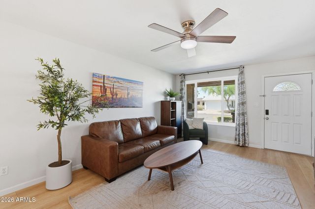 2407 E HERMOSA Drive, Tempe, AZ 85282