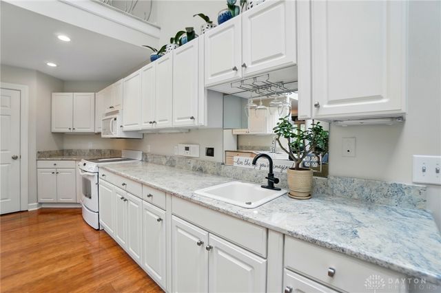 7395 Cades Cove, Dayton, OH 45459