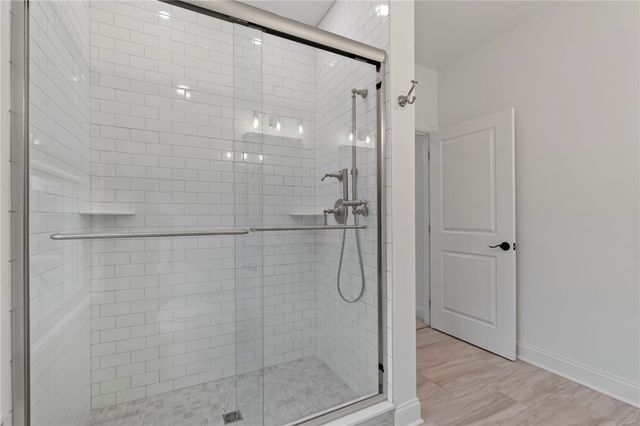 11 Allegheny Avenue, Oakmont, PA 15139