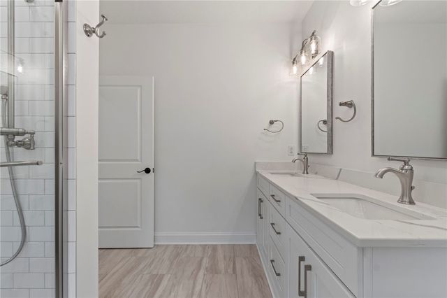 11 Allegheny Avenue, Oakmont, PA 15139