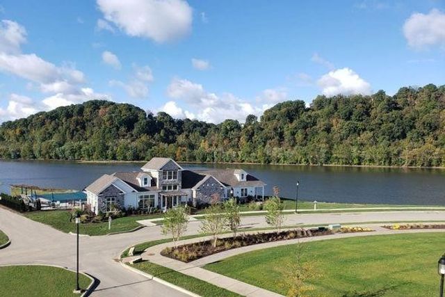 11 Allegheny Avenue, Oakmont, PA 15139