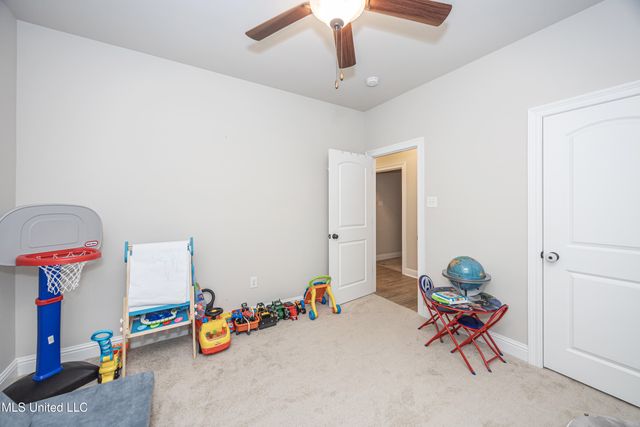 6995 Osprey Drive, Ocean Springs, MS 39564