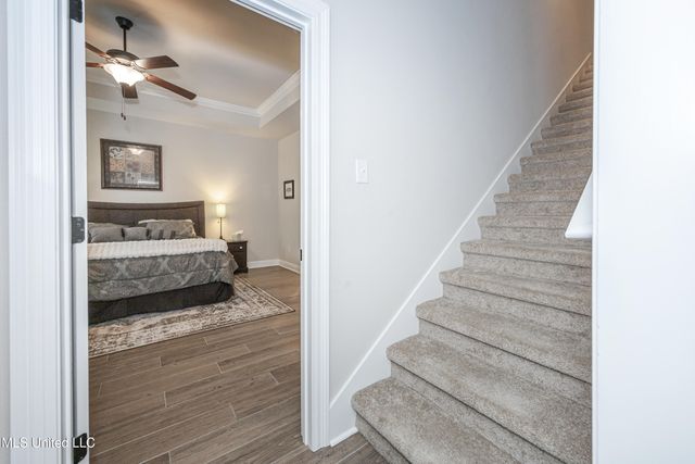 6995 Osprey Drive, Ocean Springs, MS 39564