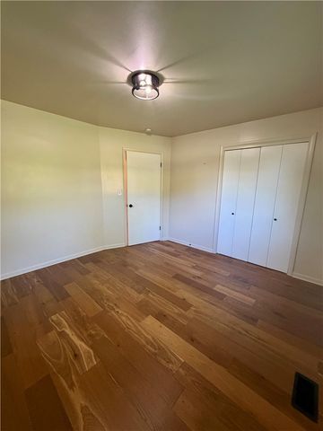 224 Spring Creek Road, Lowell, AR 72745