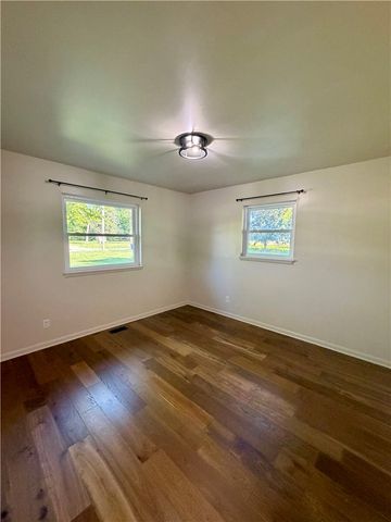 224 Spring Creek Road, Lowell, AR 72745