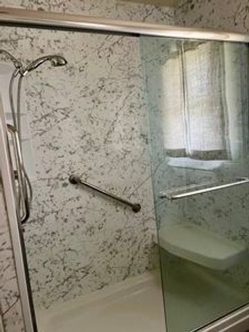 224 Spring Creek Road, Lowell, AR 72745