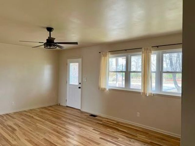 224 Spring Creek Road, Lowell, AR 72745