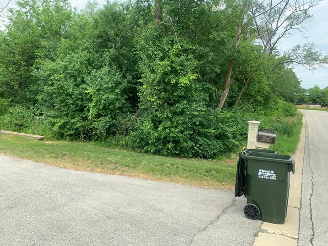 1S070 Chase Avenue, Lombard, IL 60148