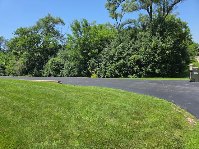 1S070 Chase Avenue, Lombard, IL 60148
