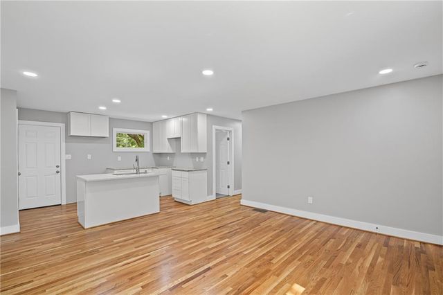 2889 Macon Drive SW, Atlanta, GA 30354