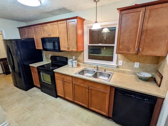 338 Lee Road 0441, Phenix City, AL 36870