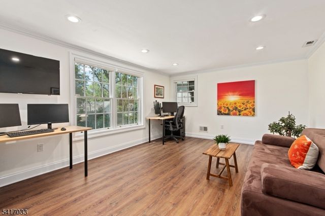 16 Nicholson Dr, Chatham Twp., NJ 07928