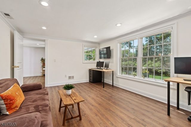 16 Nicholson Dr, Chatham Twp., NJ 07928