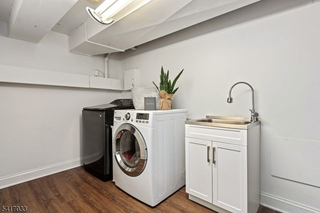 16 Nicholson Dr, Chatham Twp., NJ 07928