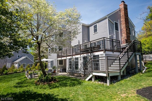 16 Nicholson Dr, Chatham Twp., NJ 07928