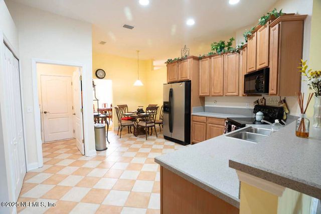 9533 ADELAIDE Drive, Jacksonville, FL 32244