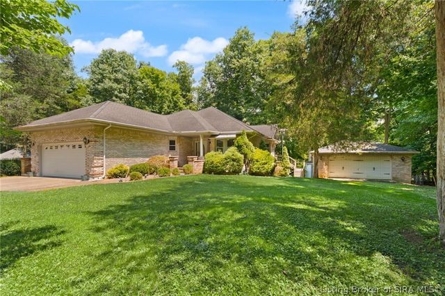8570 Seneca Drive NE, Georgetown, IN 47122