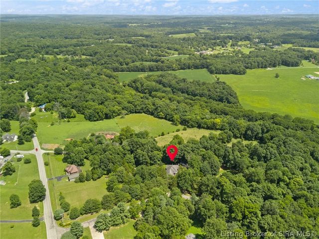 8570 Seneca Drive NE, Georgetown, IN 47122