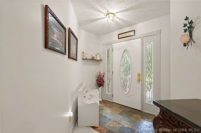 8570 Seneca Drive NE, Georgetown, IN 47122