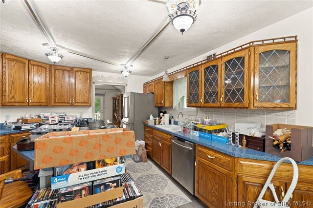 8570 Seneca Drive NE, Georgetown, IN 47122
