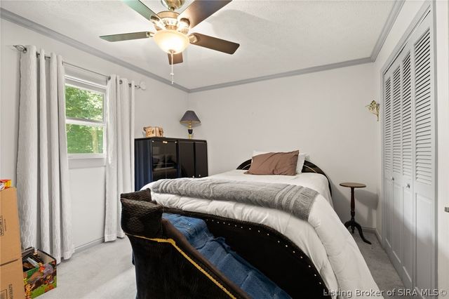 8570 Seneca Drive NE, Georgetown, IN 47122