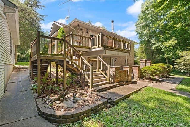 8570 Seneca Drive NE, Georgetown, IN 47122