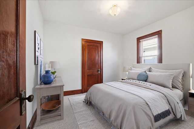 2816 Douglas AVENUE, Racine, WI 53402