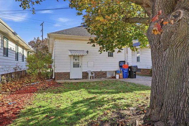 2816 Douglas AVENUE, Racine, WI 53402