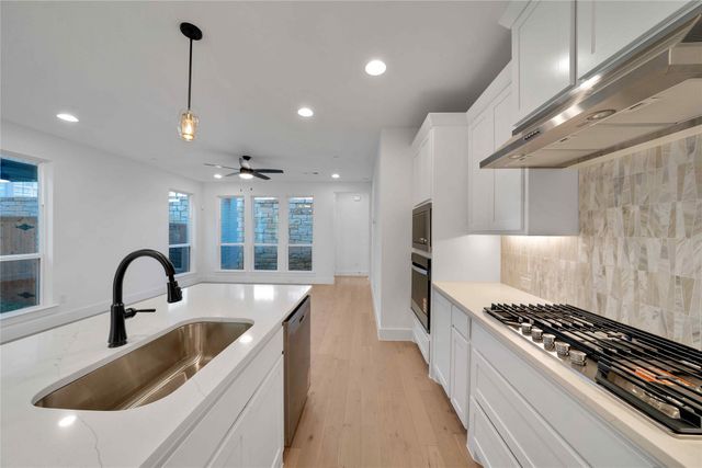 3117 Sir Judge Drive, Lewisville, TX 75056