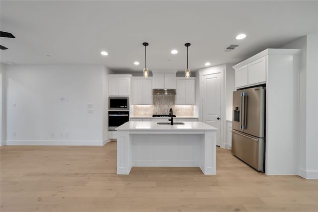 3117 Sir Judge Drive, Lewisville, TX 75056