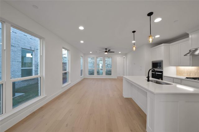 3117 Sir Judge Drive, Lewisville, TX 75056