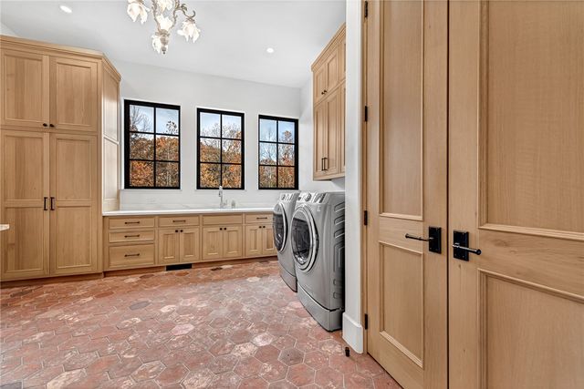 5043 Delilah Lane, Fayetteville, AR 72704