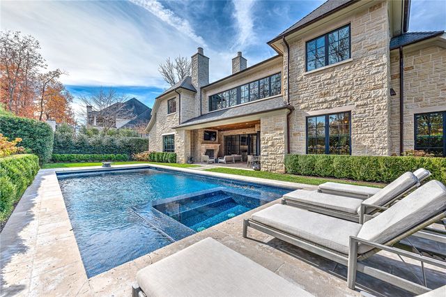 5043 Delilah Lane, Fayetteville, AR 72704