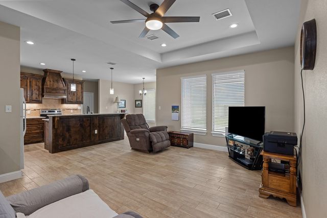 2110 S County Rd 1055, Midland, TX 79706