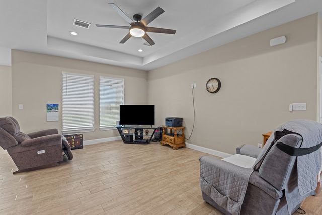 2110 S County Rd 1055, Midland, TX 79706