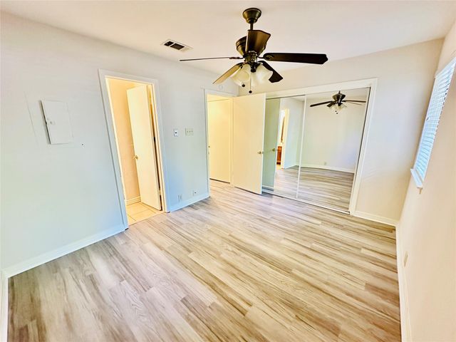 6810 Deatonhill DR 116, Austin, TX 78745