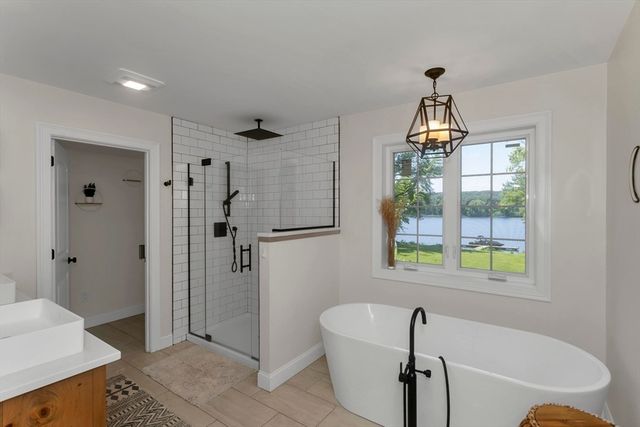 30 Cove Island Rd, South Hadley, MA 01075